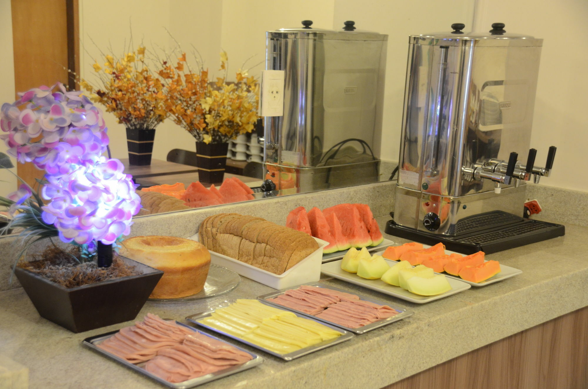 M & A Hotel Goiânia Zewnętrze zdjęcie